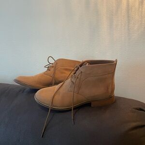 Clarks Women's Tan Lace Up Boots